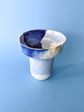 Charger l&#39;image dans la galerie, Vase . BLEU COBALT . CONFLUENCE
